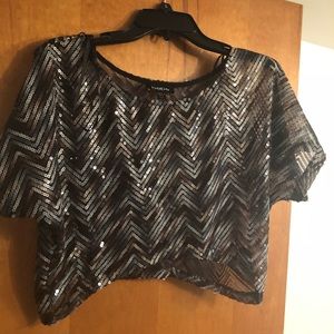 Bebe crop top